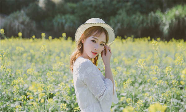 梁子湖标题：想找个女人帮忙生孩子的有效解决方案，助您圆梦家庭